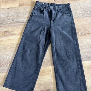 GAP High Rise Stride Ankle Jeans in Black